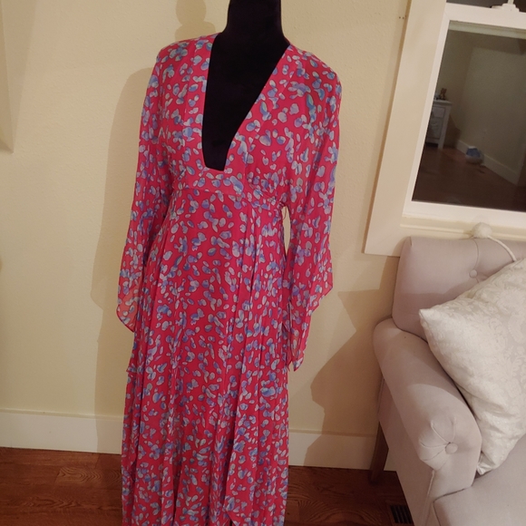 BCBGMAXAZRIA Deep-Neck Silk Gown - Picture 3 of 7